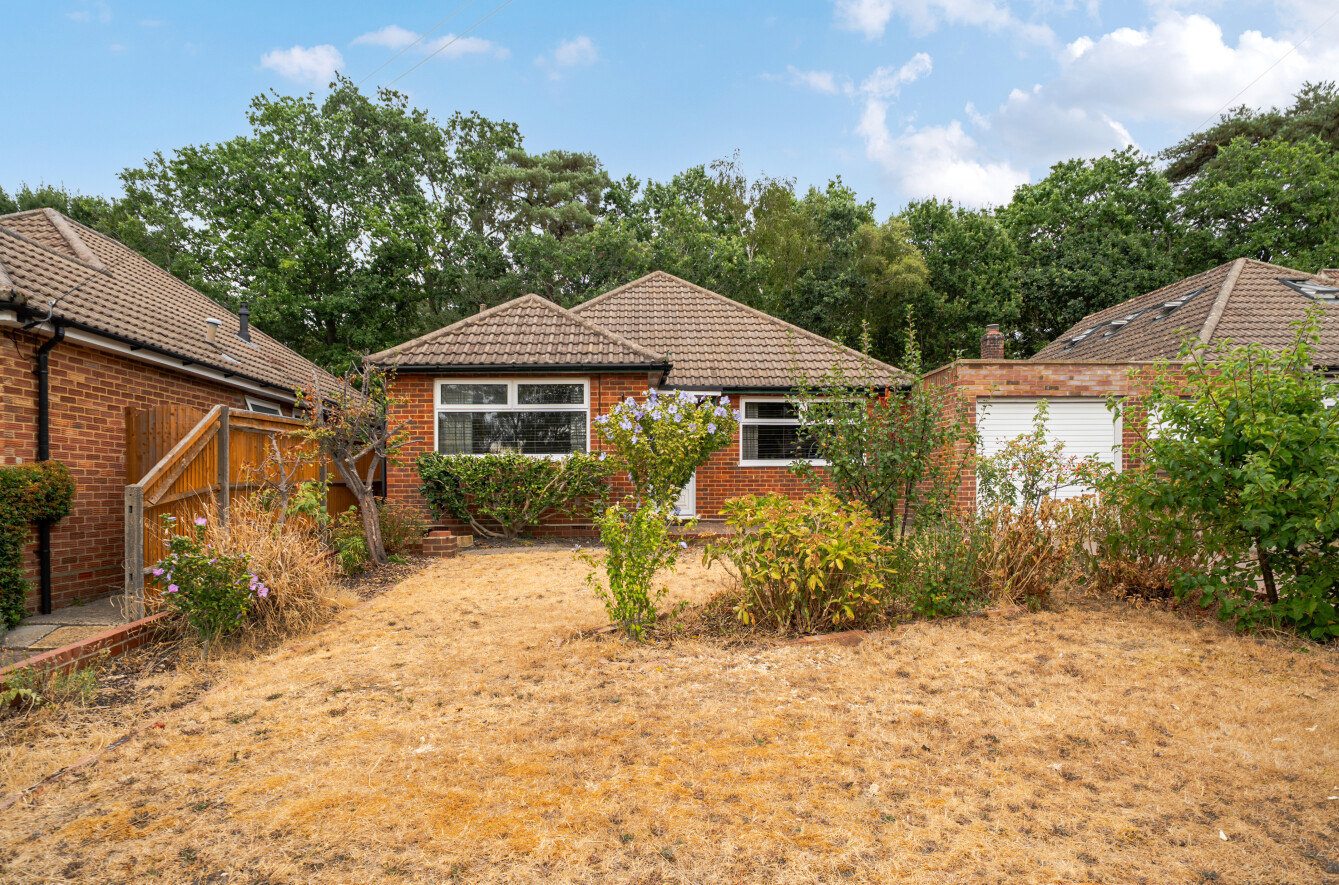 2 bedroom bungalow for sale
