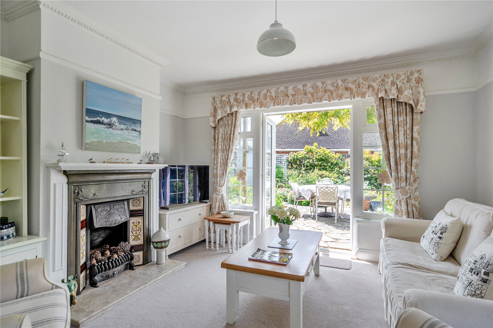 3 bedroom  detached house for sale