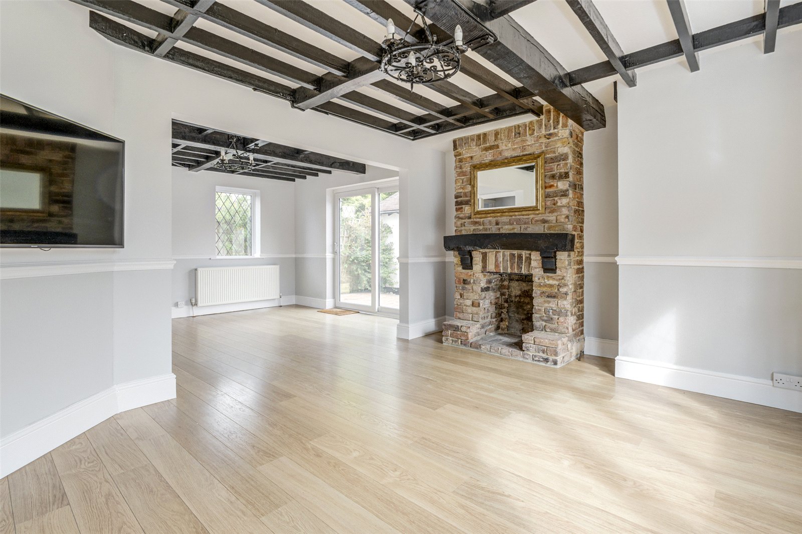 4 bedroom  detached house for sale