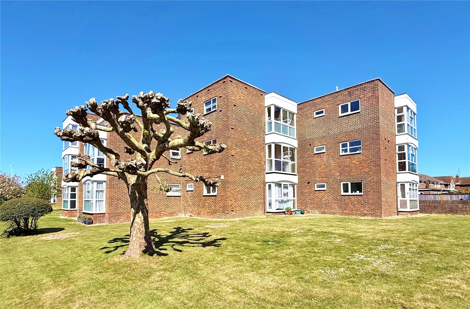 1 bedroom apartment for sale