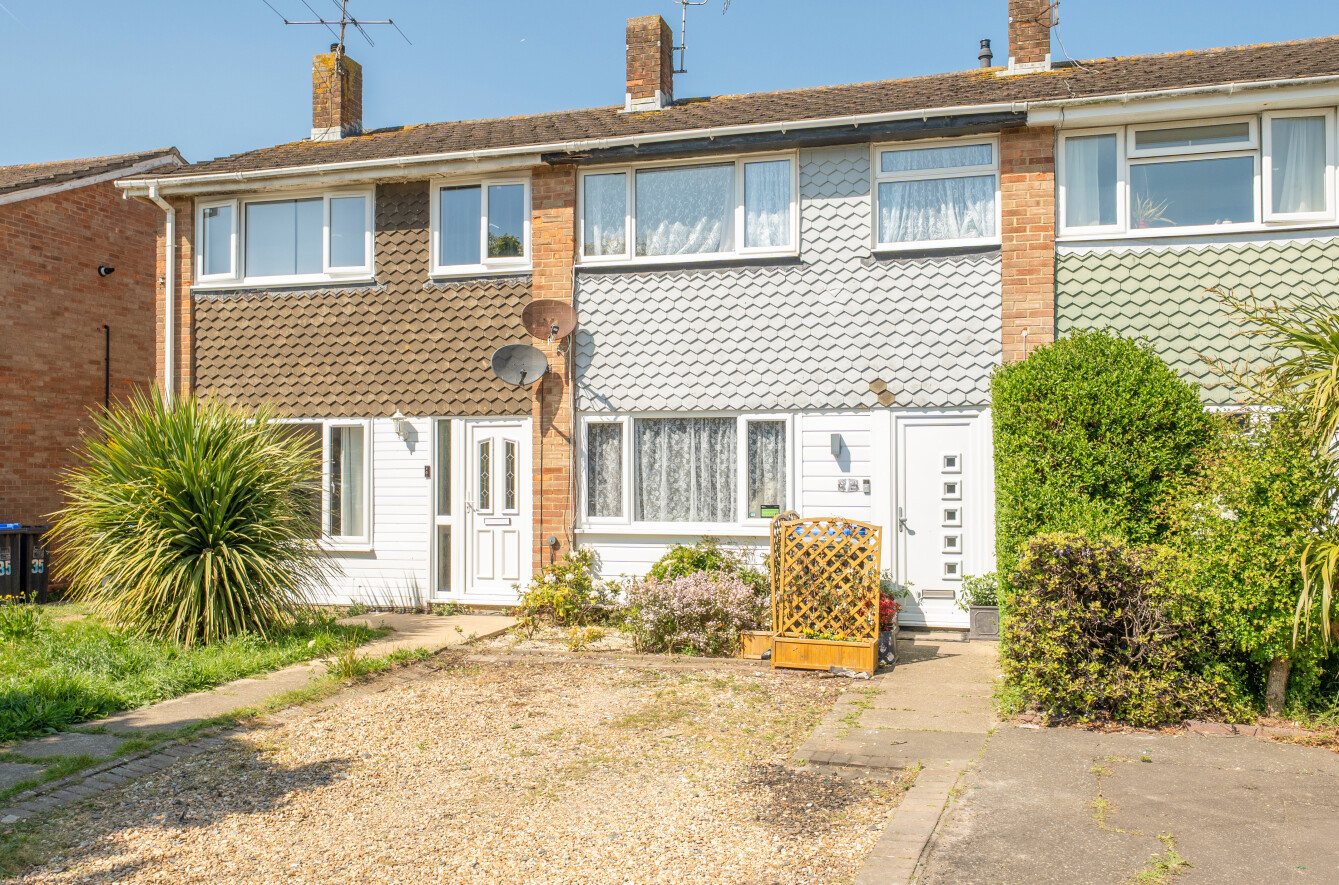 3 bedroom terraced house for sale