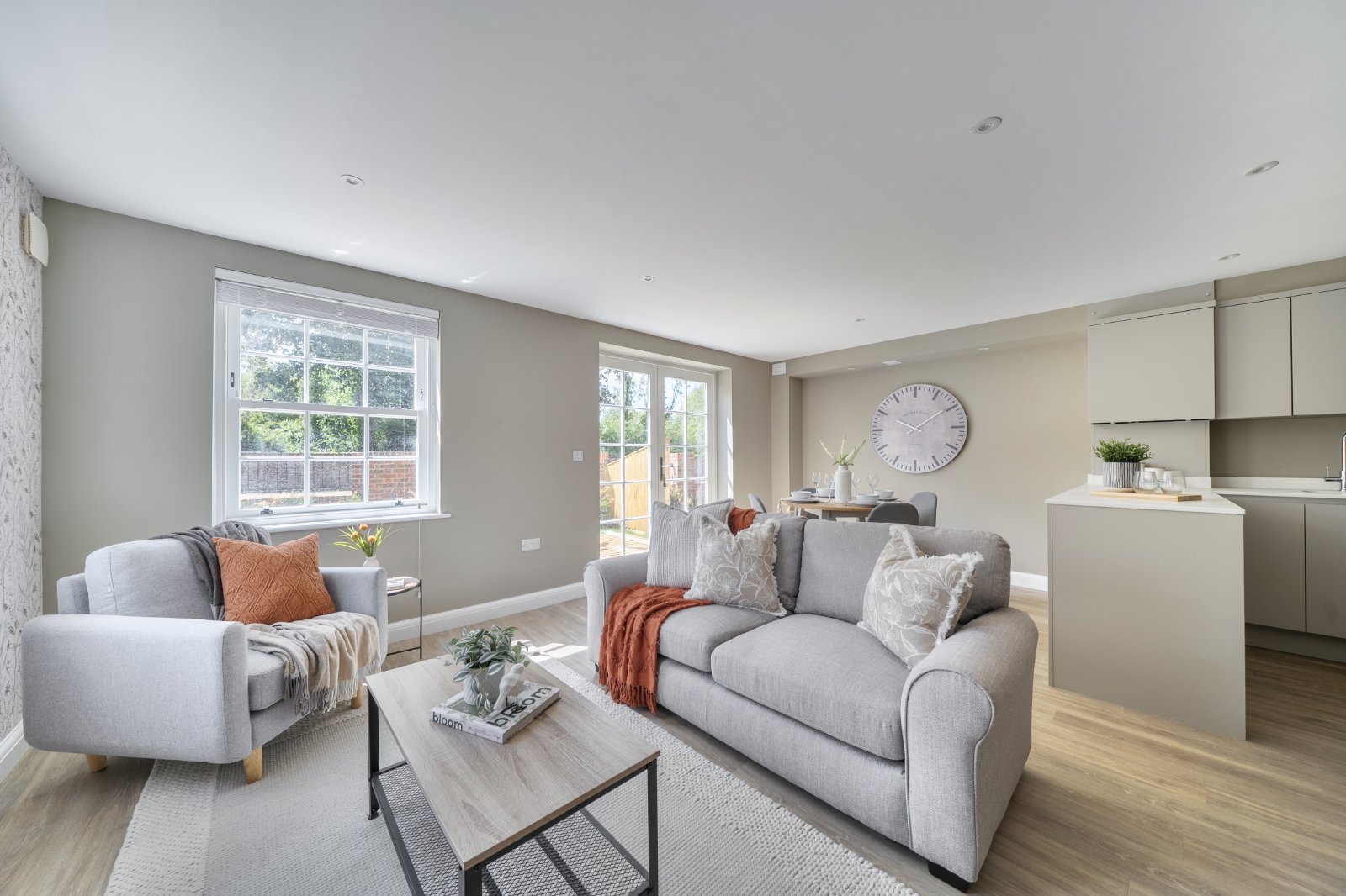 2 bedroom apartment for sale
