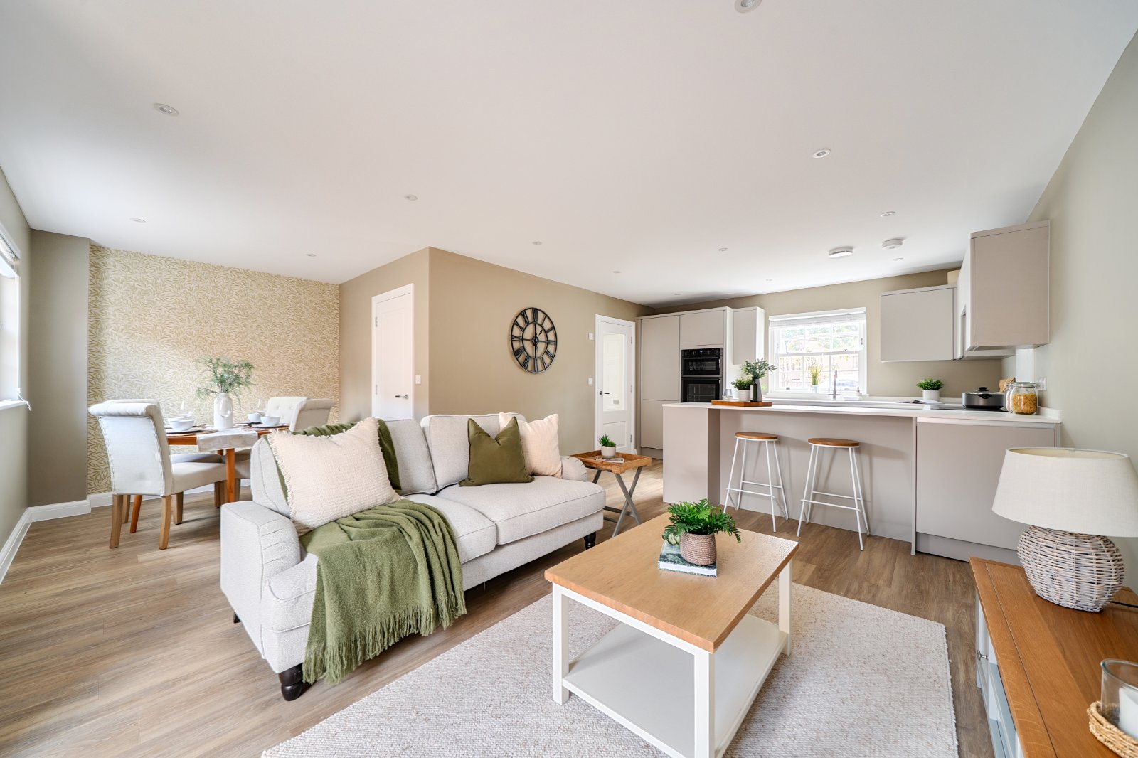 4 bedroom  terraced house for sale