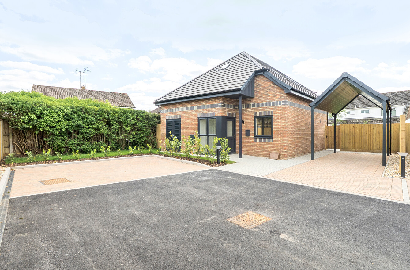 3 bedroom  detached property for sale