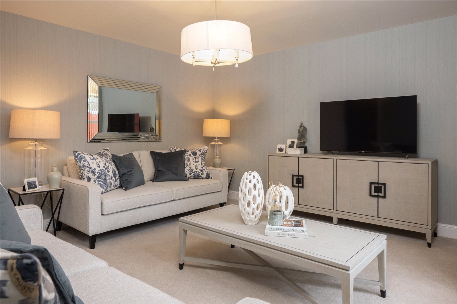 2 bedroom  terraced house for sale