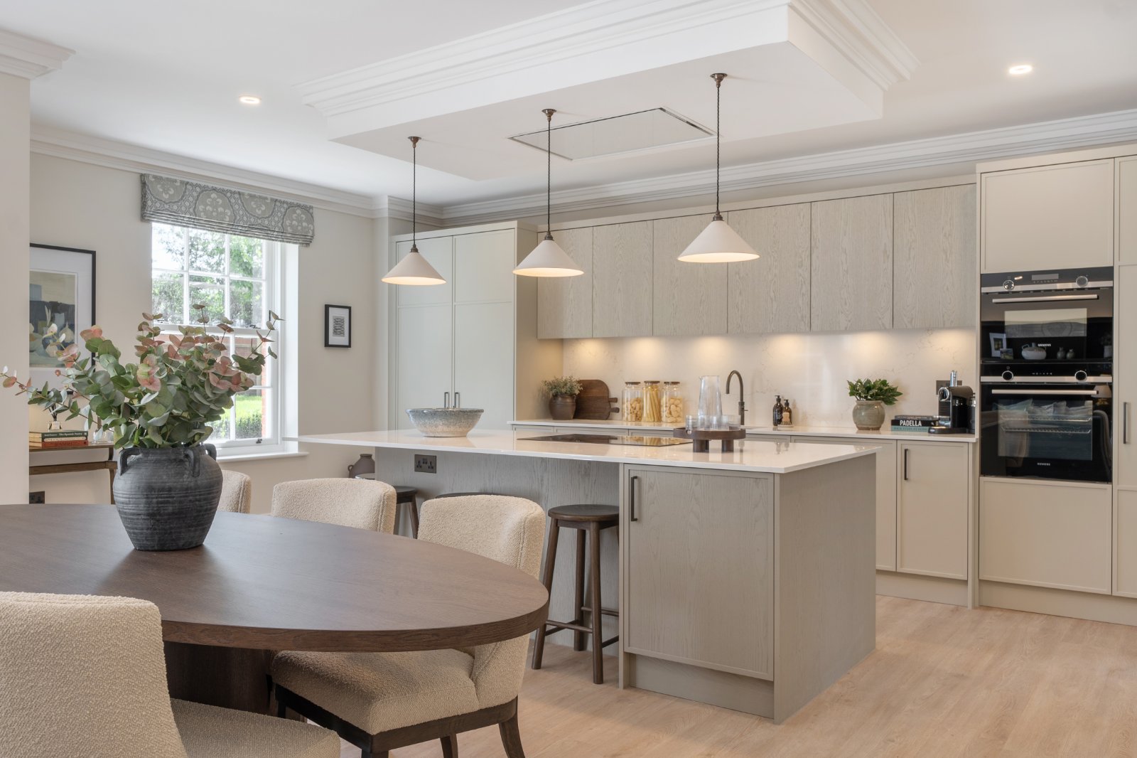 4 bedroom  detached house for sale
