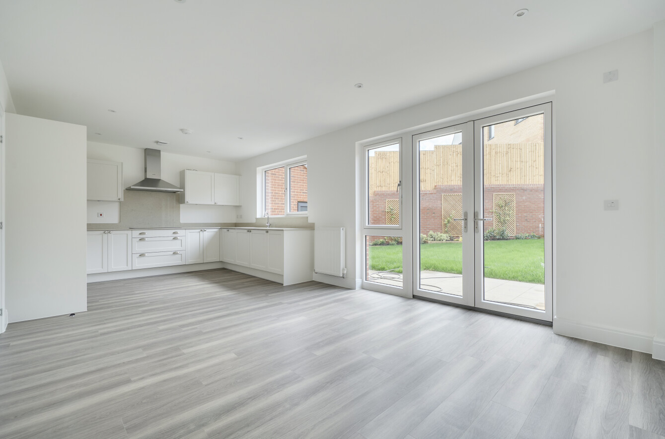 4 bedroom  detached house for sale