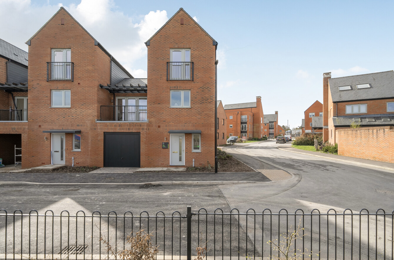 4 bedroom terraced house for sale