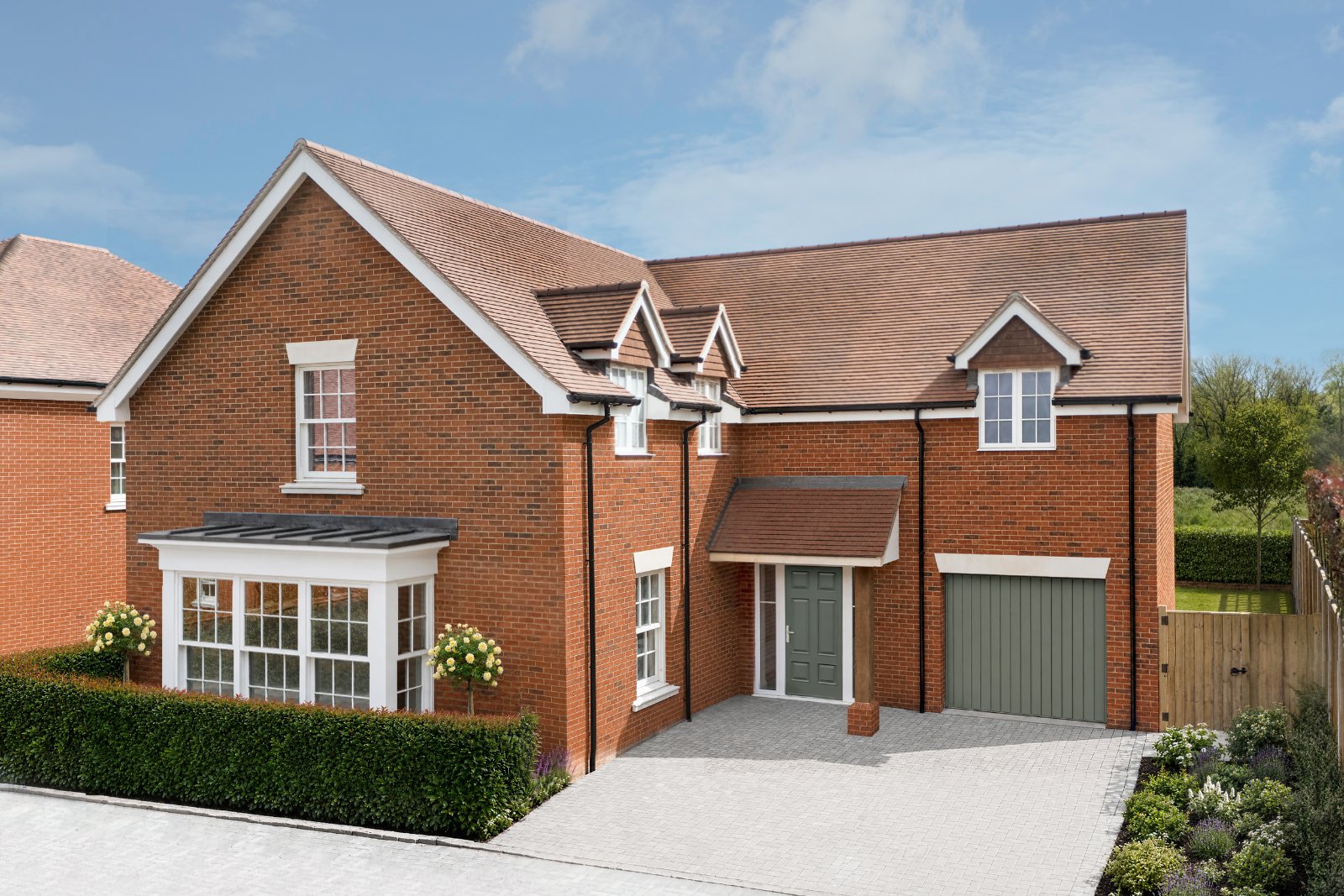 4 bedroom  detached house for sale