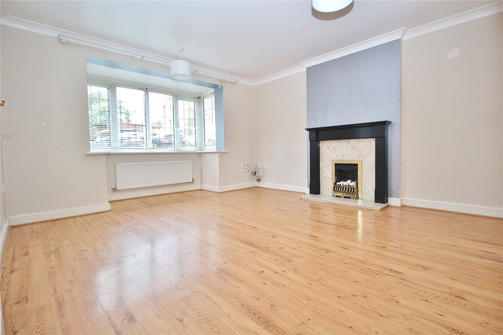4 bedroom  detached house for sale