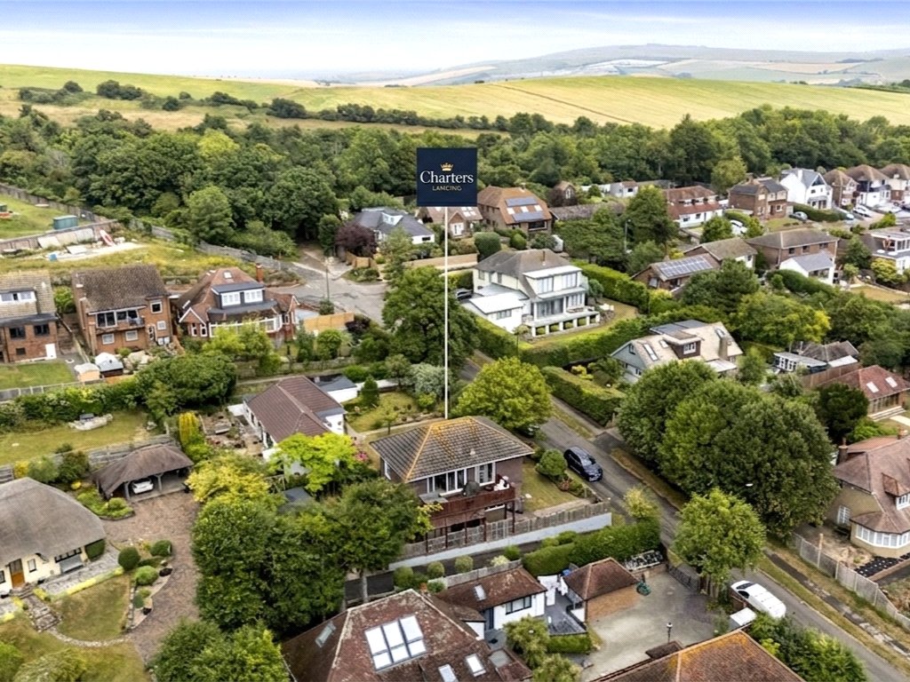4 bedroom  detached house for sale