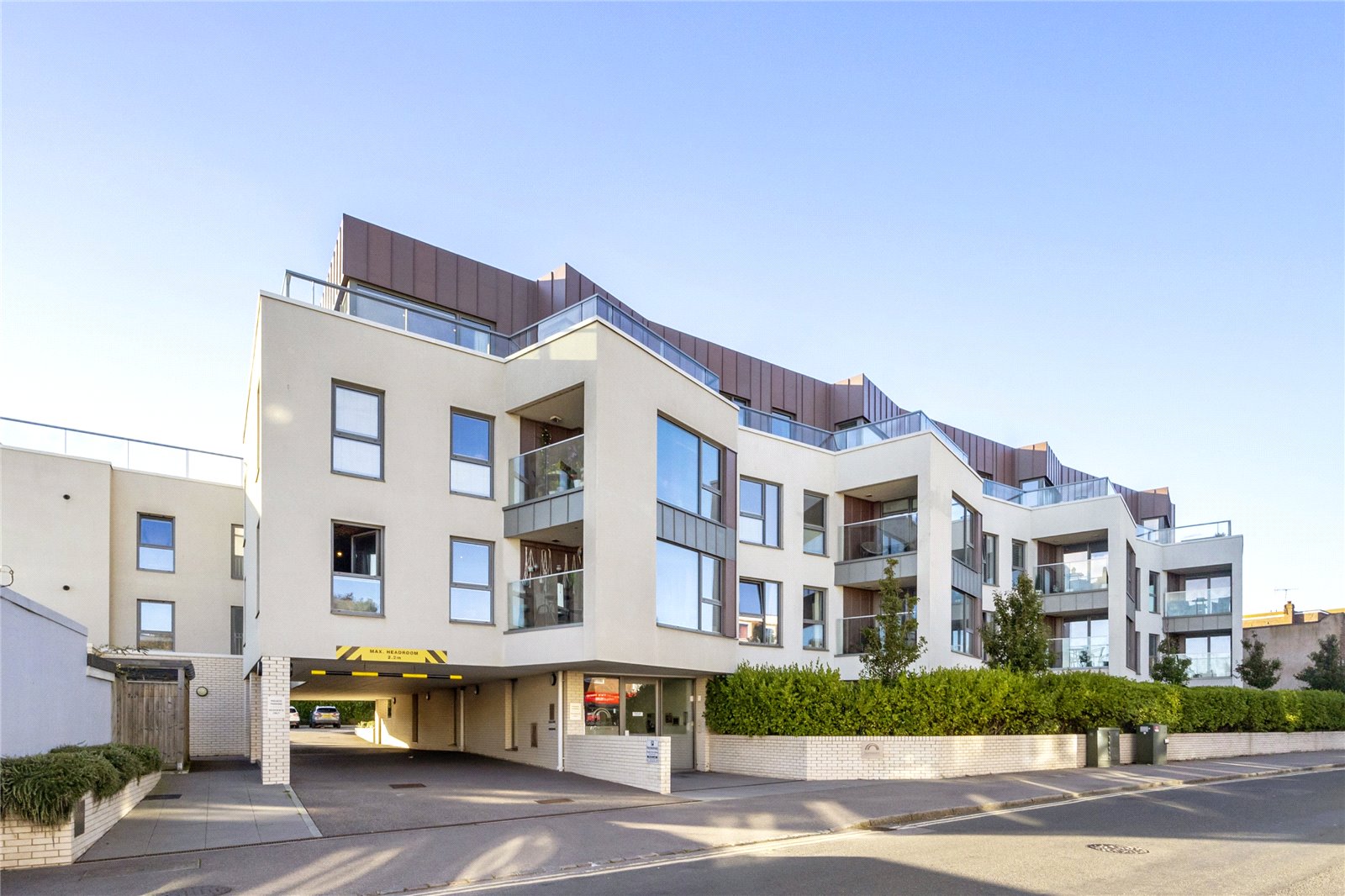 2 bedroom apartment for sale