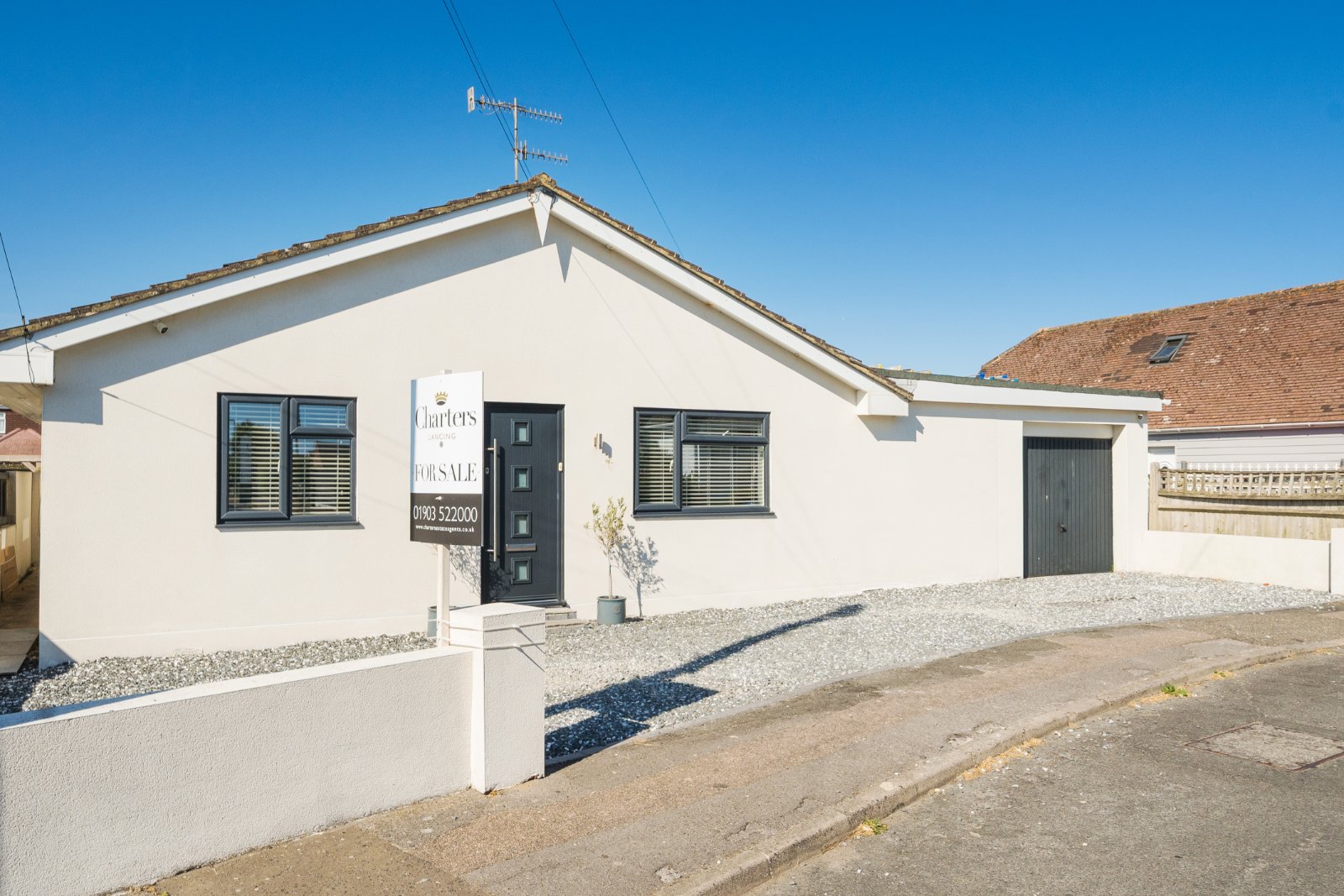 3 bedroom detached bungalow for sale