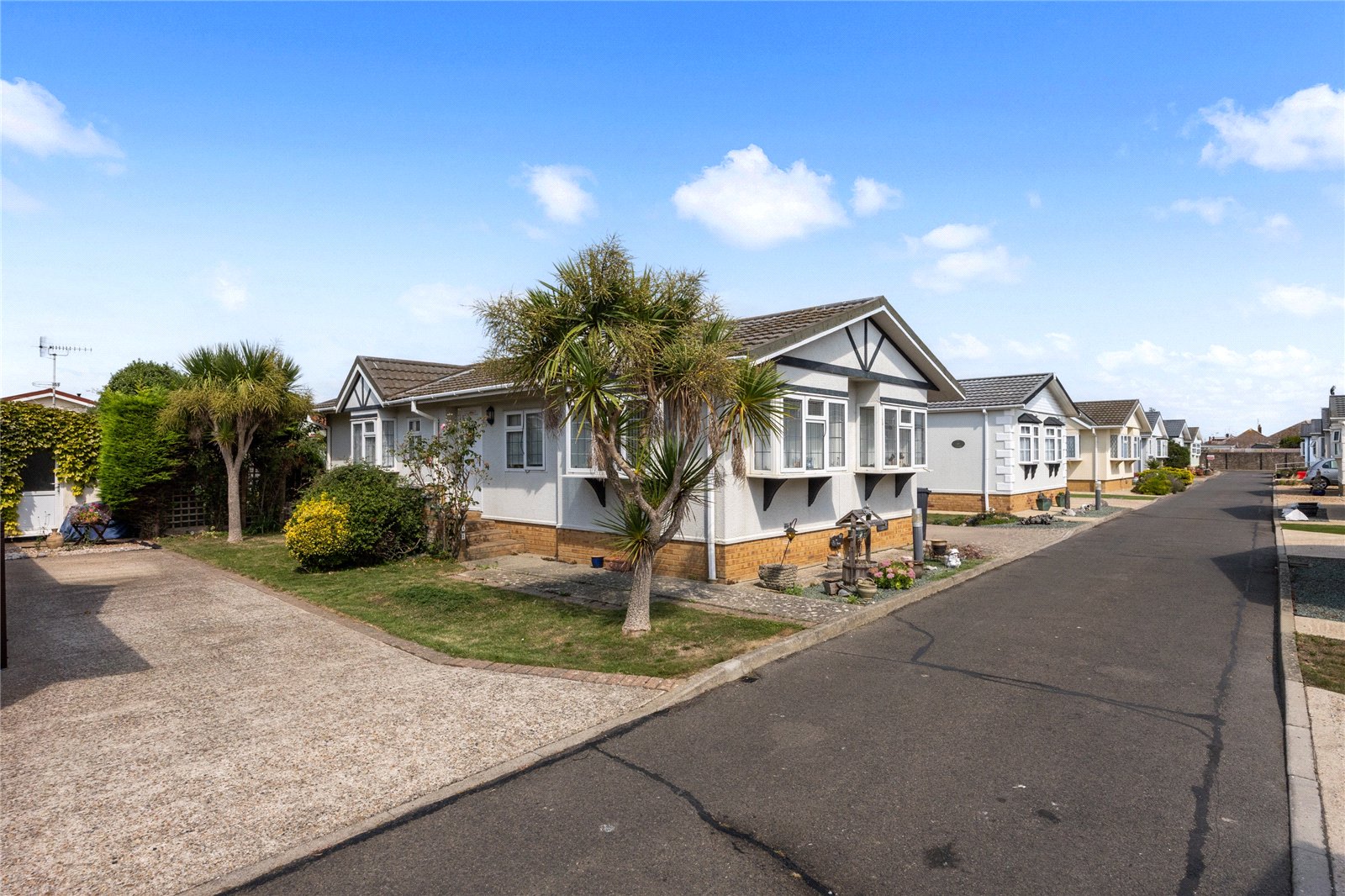 2 bedroom park home for sale