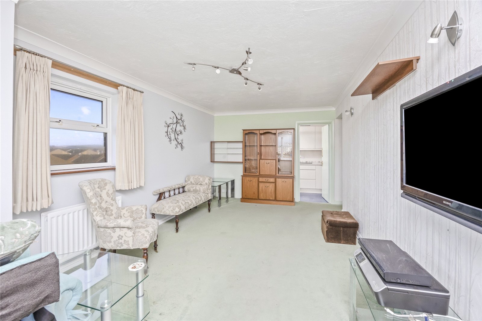 3 bedroom apartment for sale