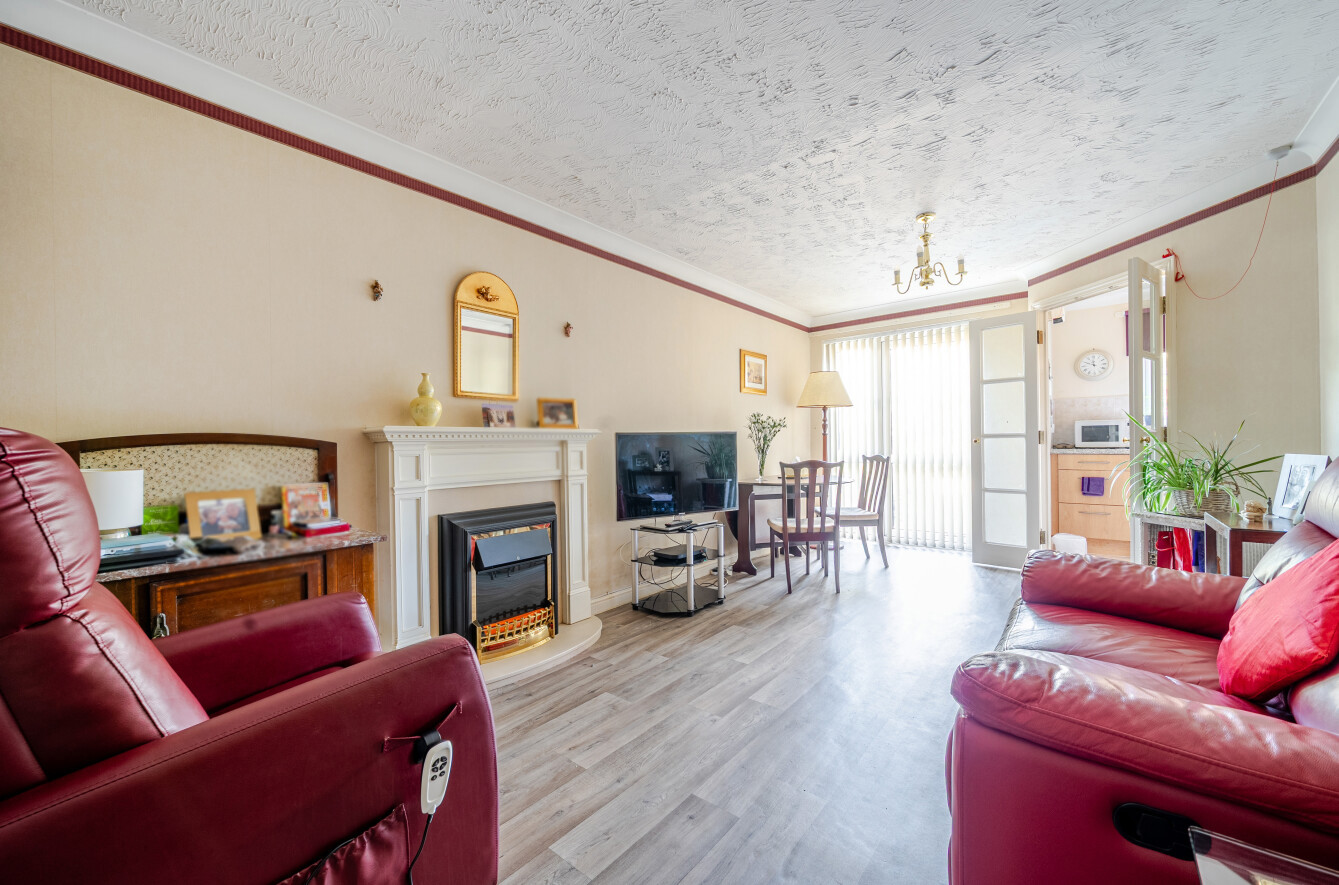 1 bedroom apartment for sale