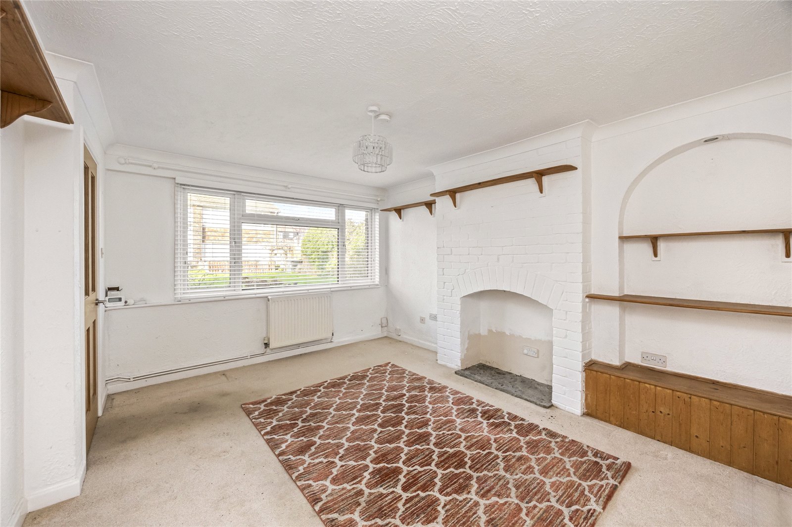 2 bedroom  terraced house for sale