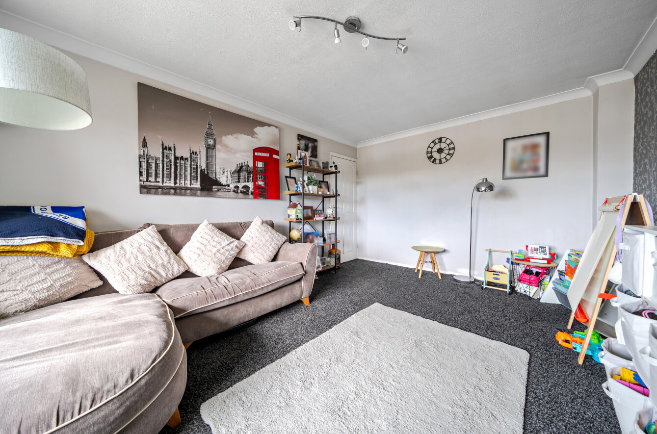 1 bedroom apartment for sale