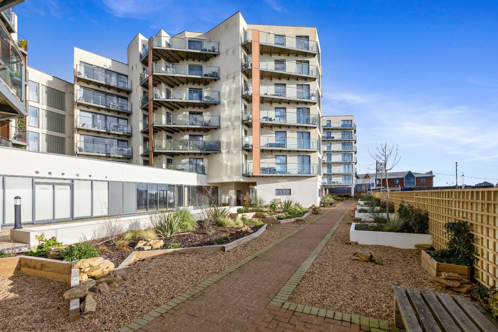 2 bedroom apartment for sale
