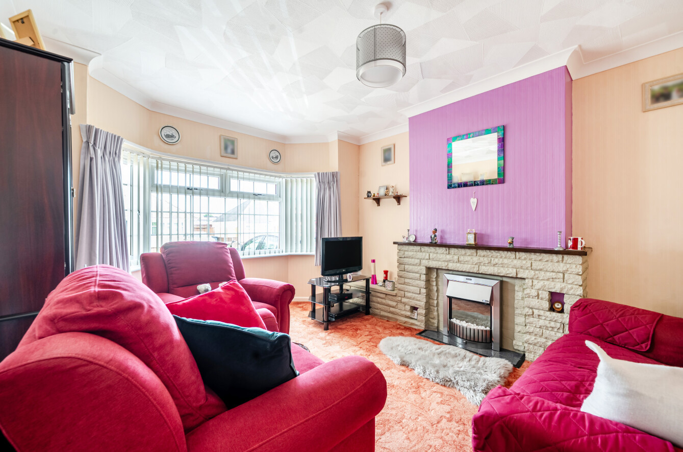 3 bedroom  semi-detached bungalow for sale