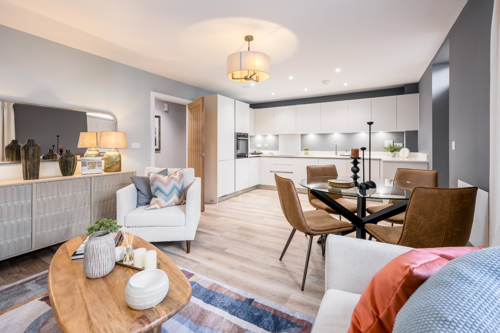 2 bedroom apartment for sale