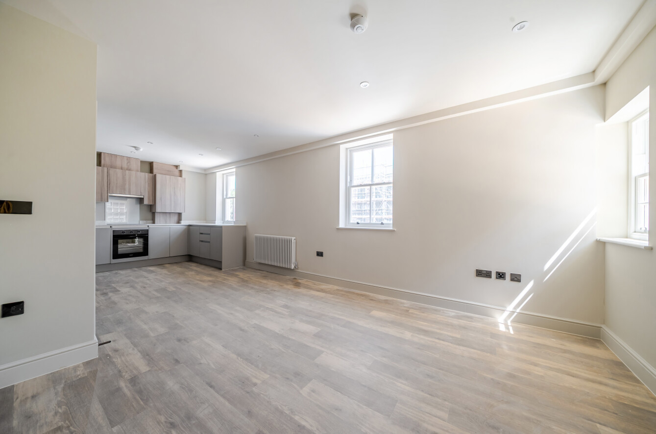 3 bedroom apartment for sale