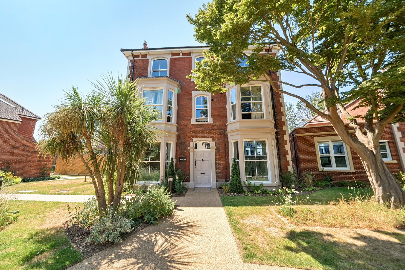 3 bedroom apartment for sale