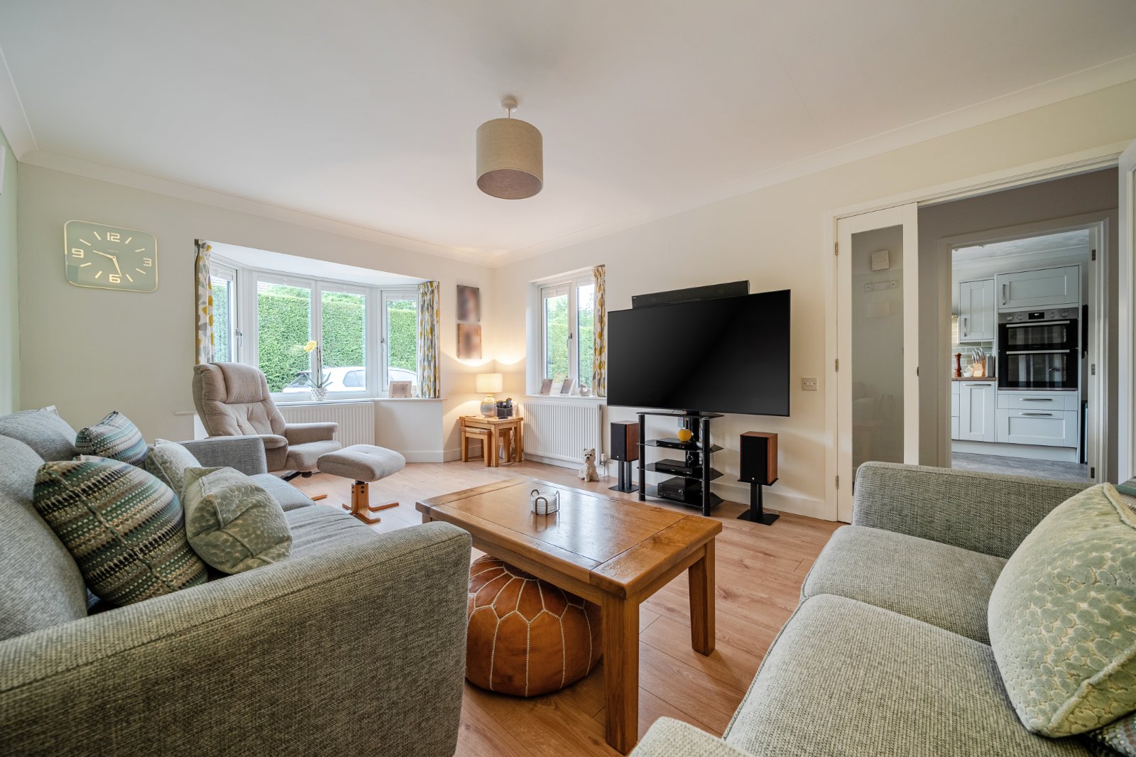 2 bedroom  detached bungalow for sale