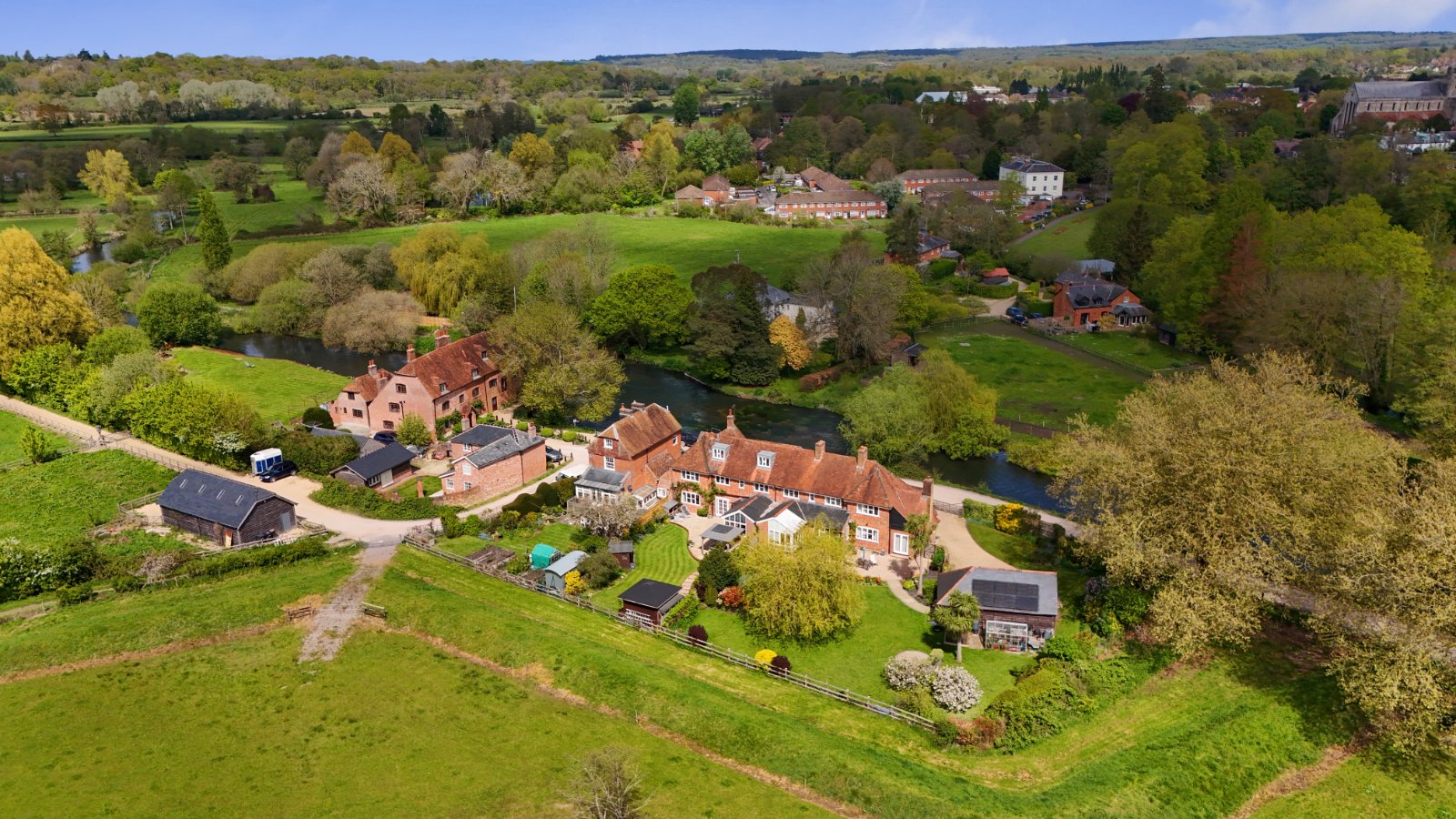 5 bedroom house for sale