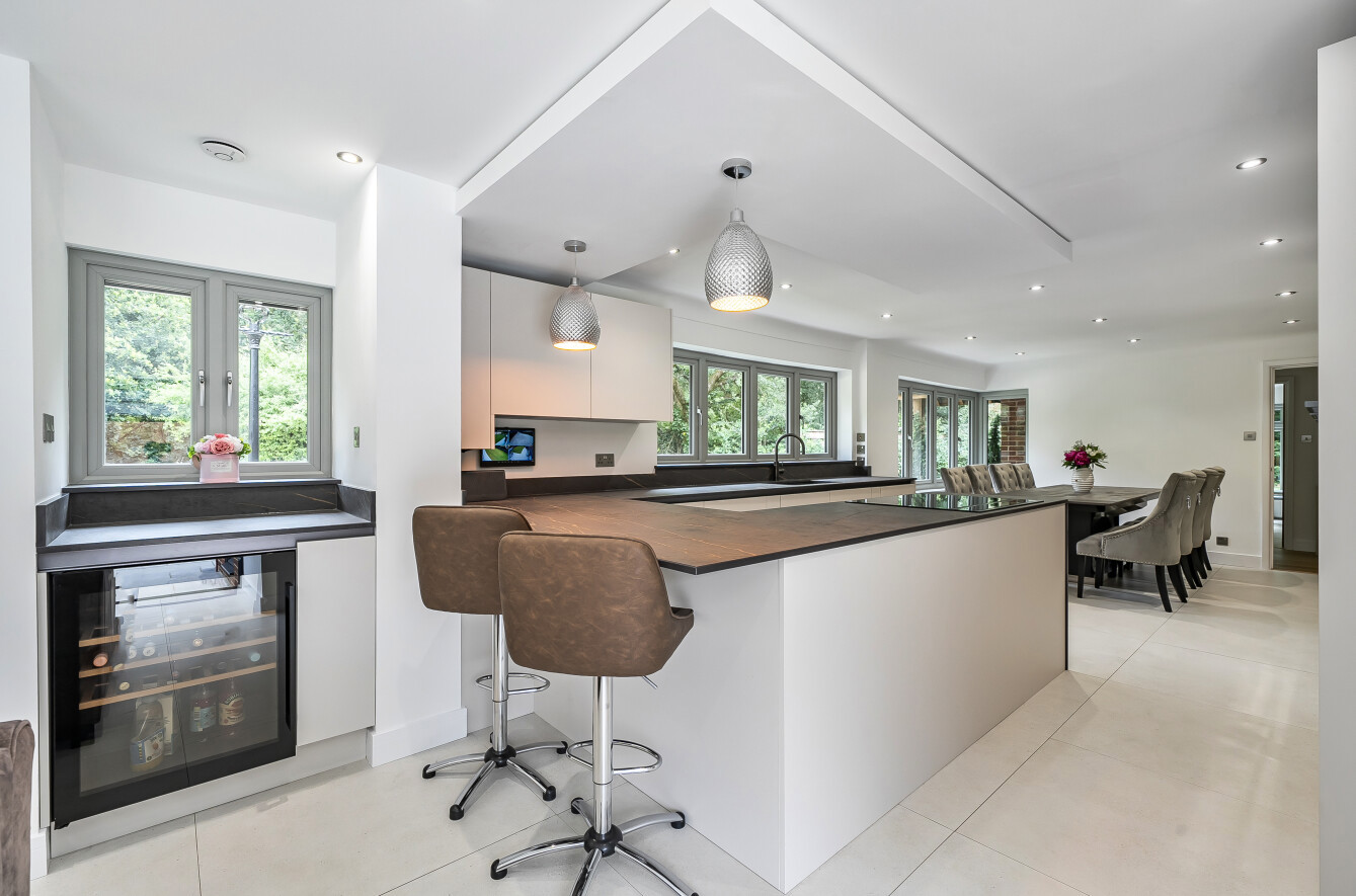 4 bedroom  detached house for sale