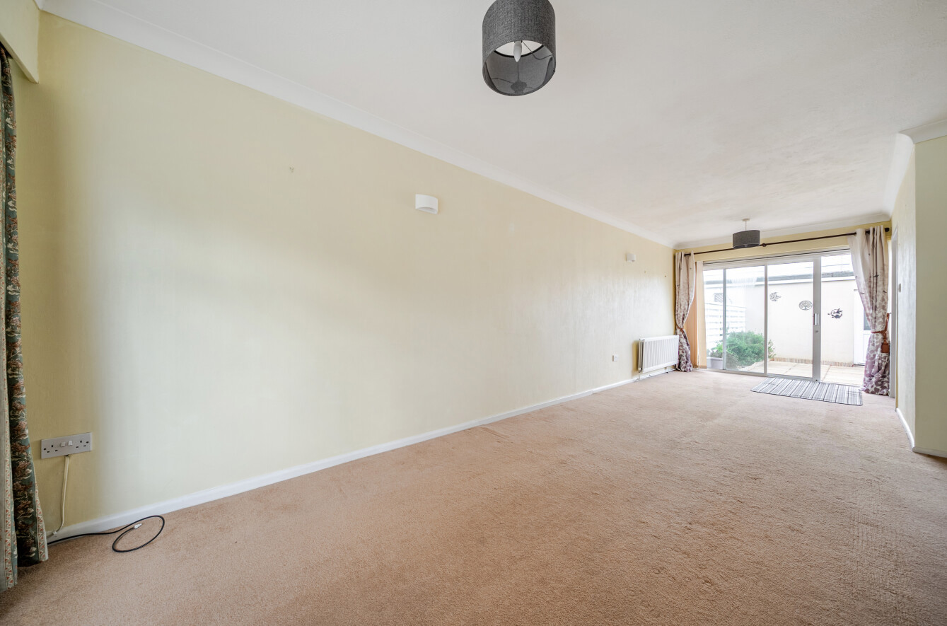 2 bedroom house for sale