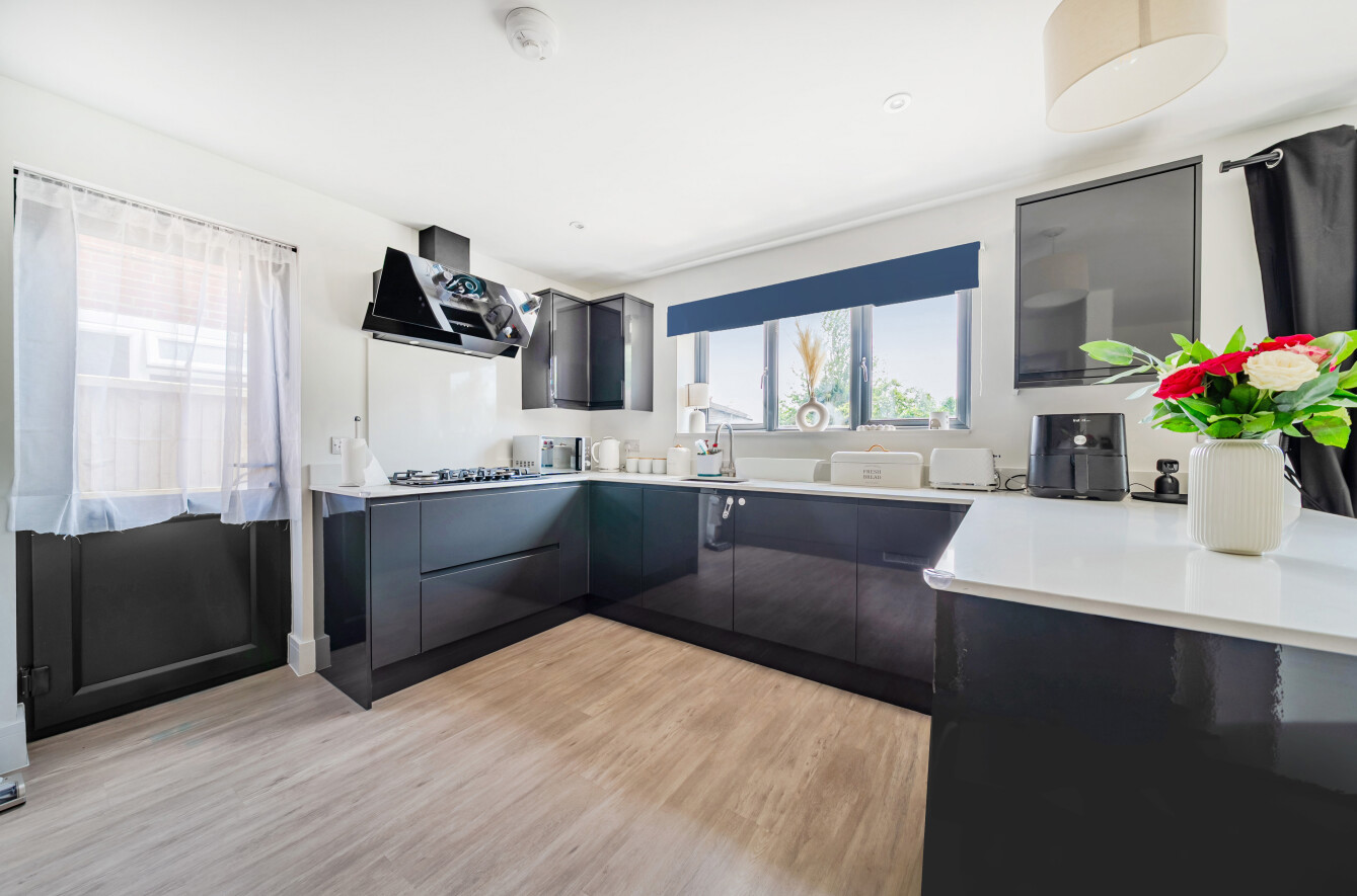 2 bedroom  semi-detached bungalow for sale