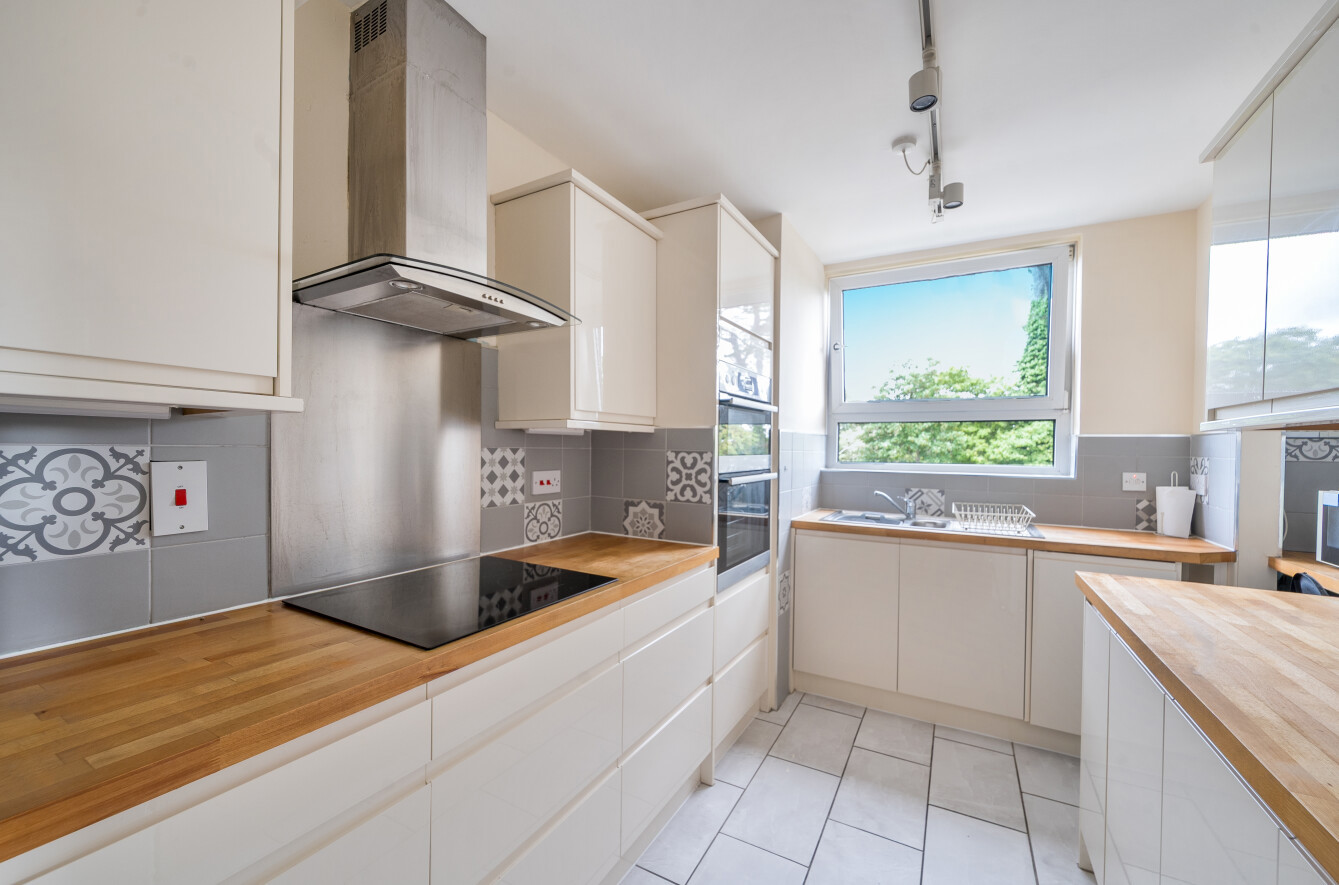 2 bedroom apartment to rent