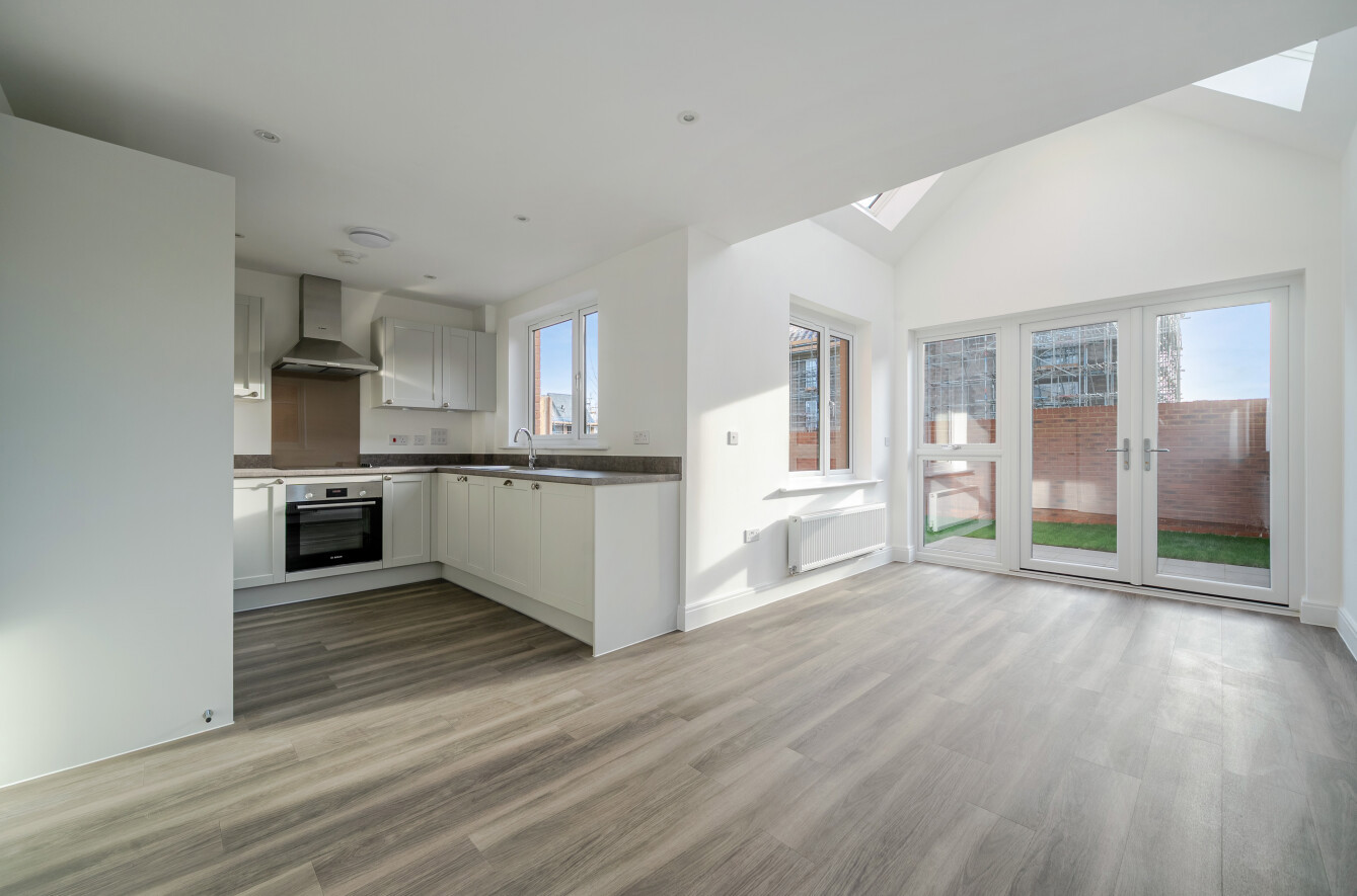 3 bedroom detached house to rent