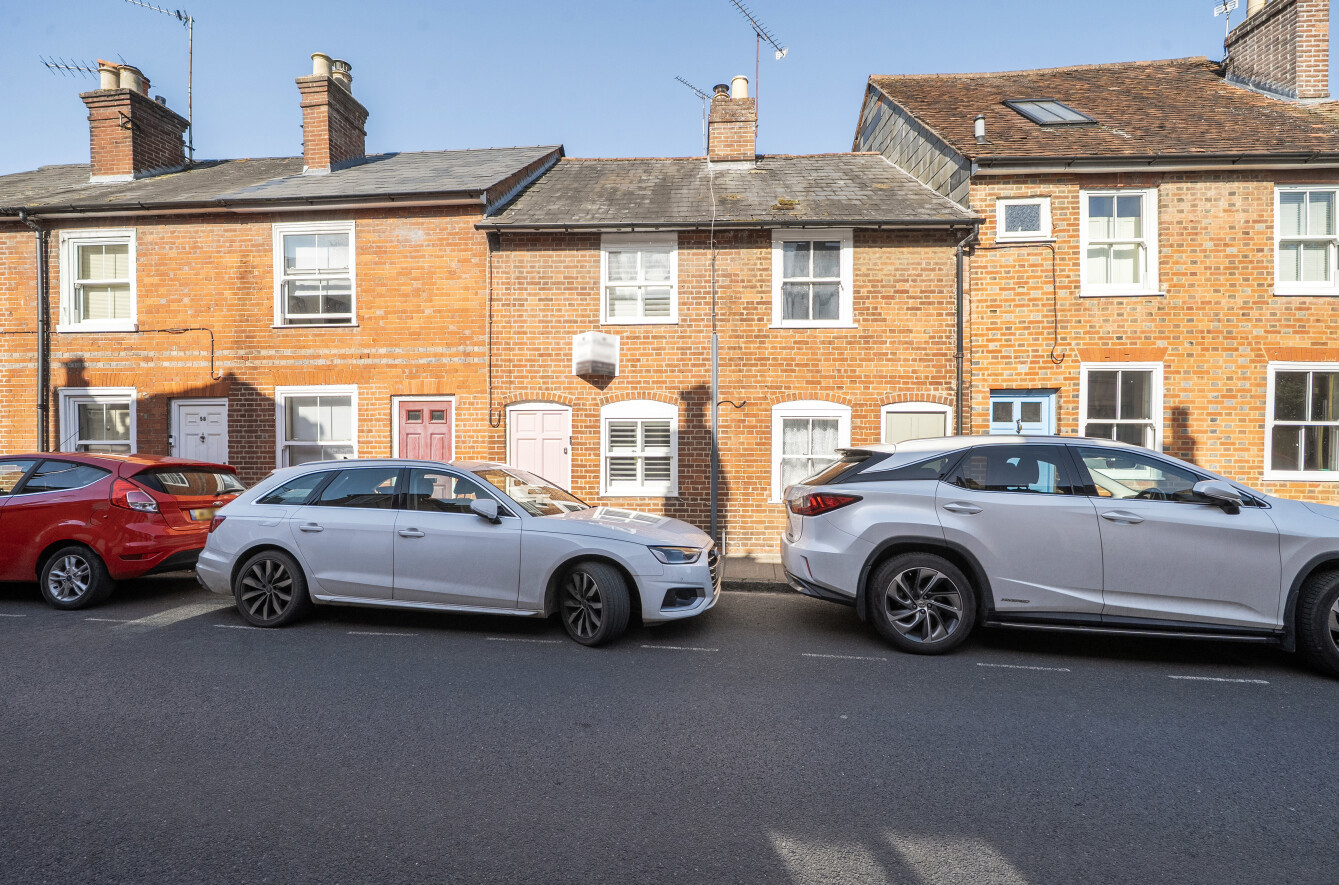 2 bedroom terraced house to rent