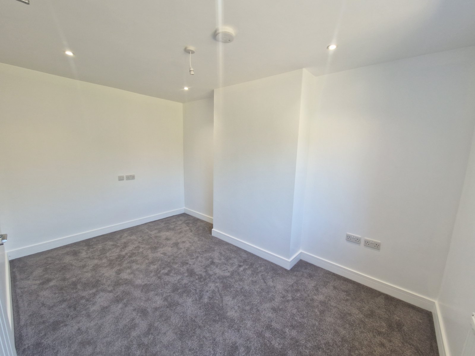 1 bedroom sharedaccommodation to rent