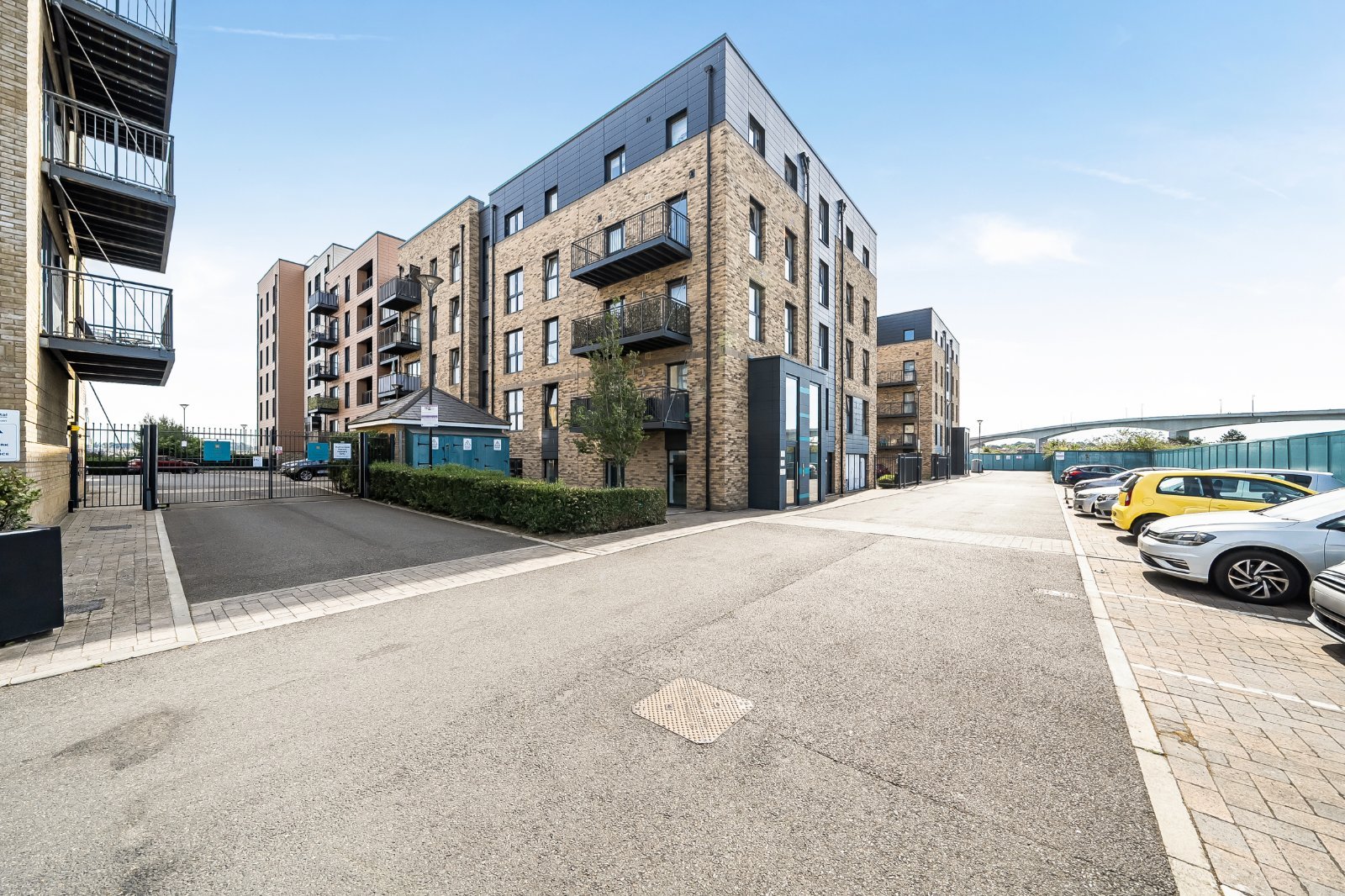 2 bedroom apartment to rent