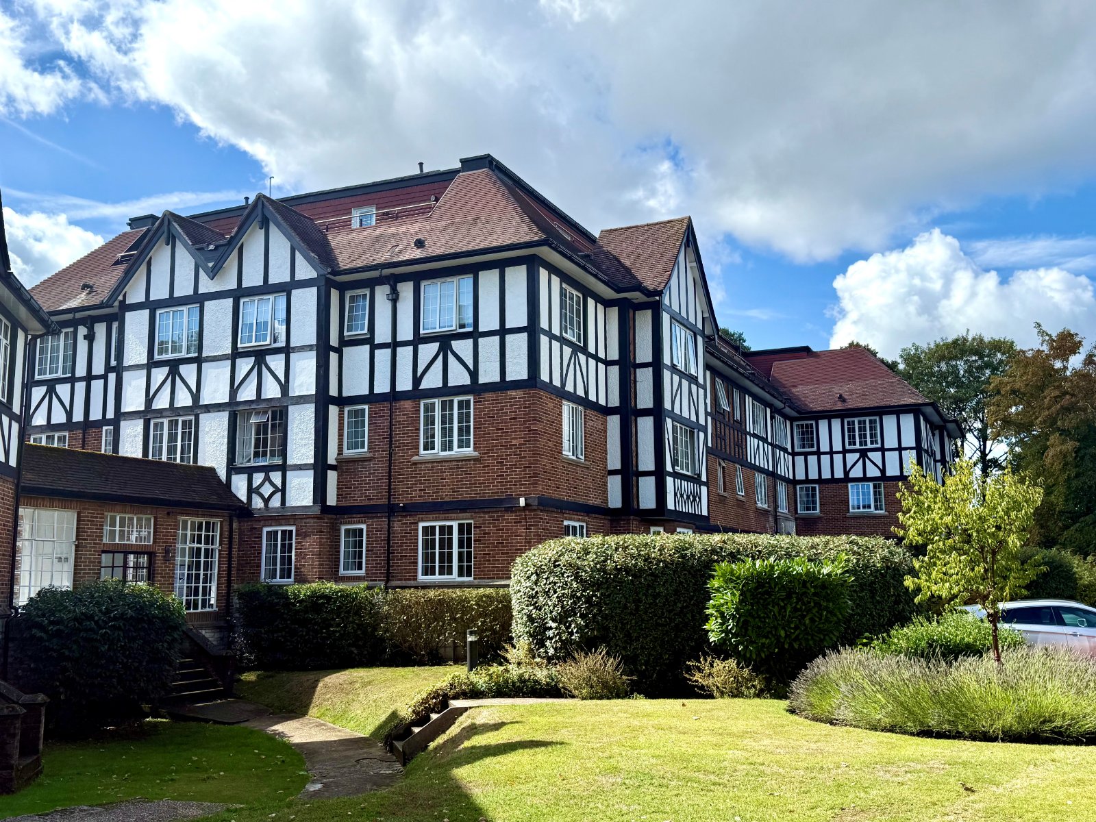 2 bedroom apartment to rent