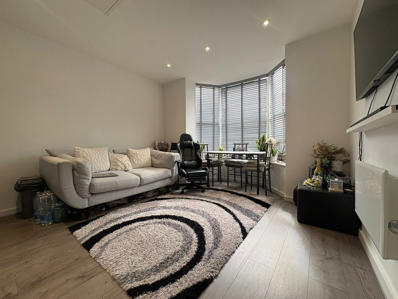 1 bedroom apartment to rent