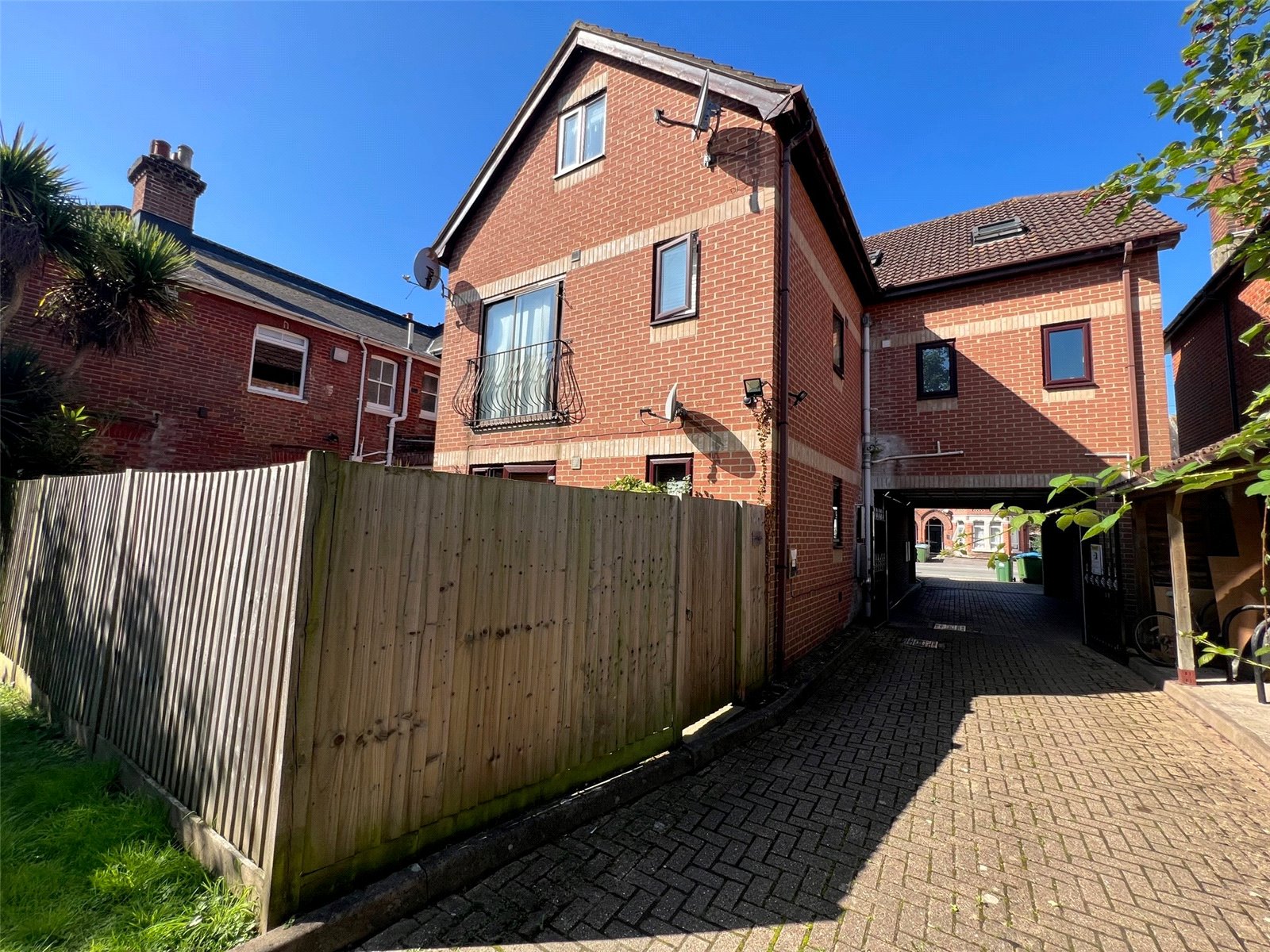 1 bedroom apartment to rent