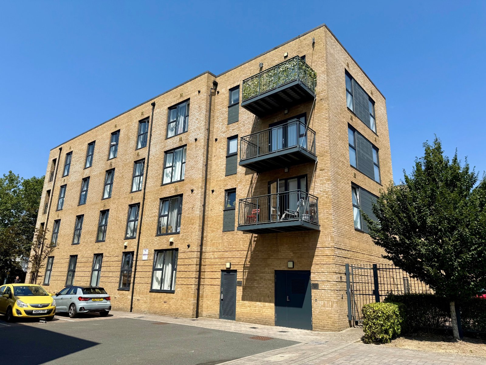 1 bedroom apartment to rent