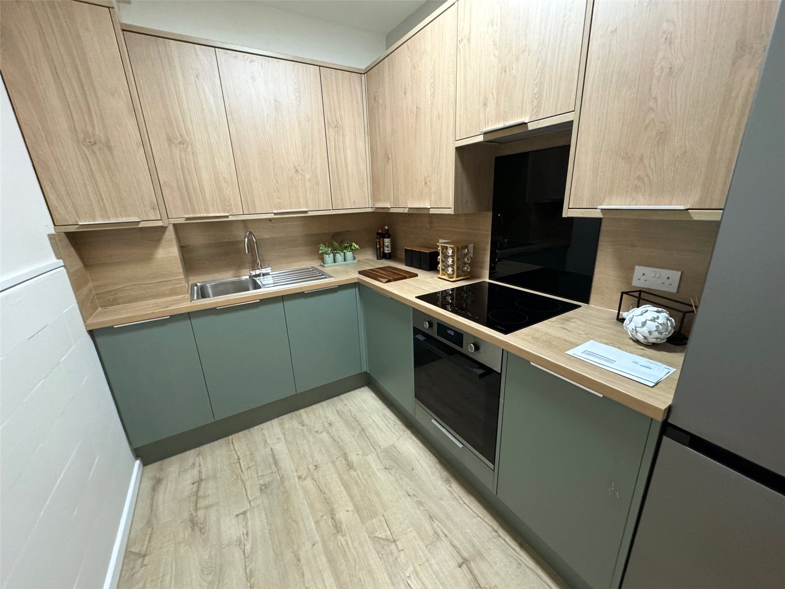 2 bedroom apartment to rent