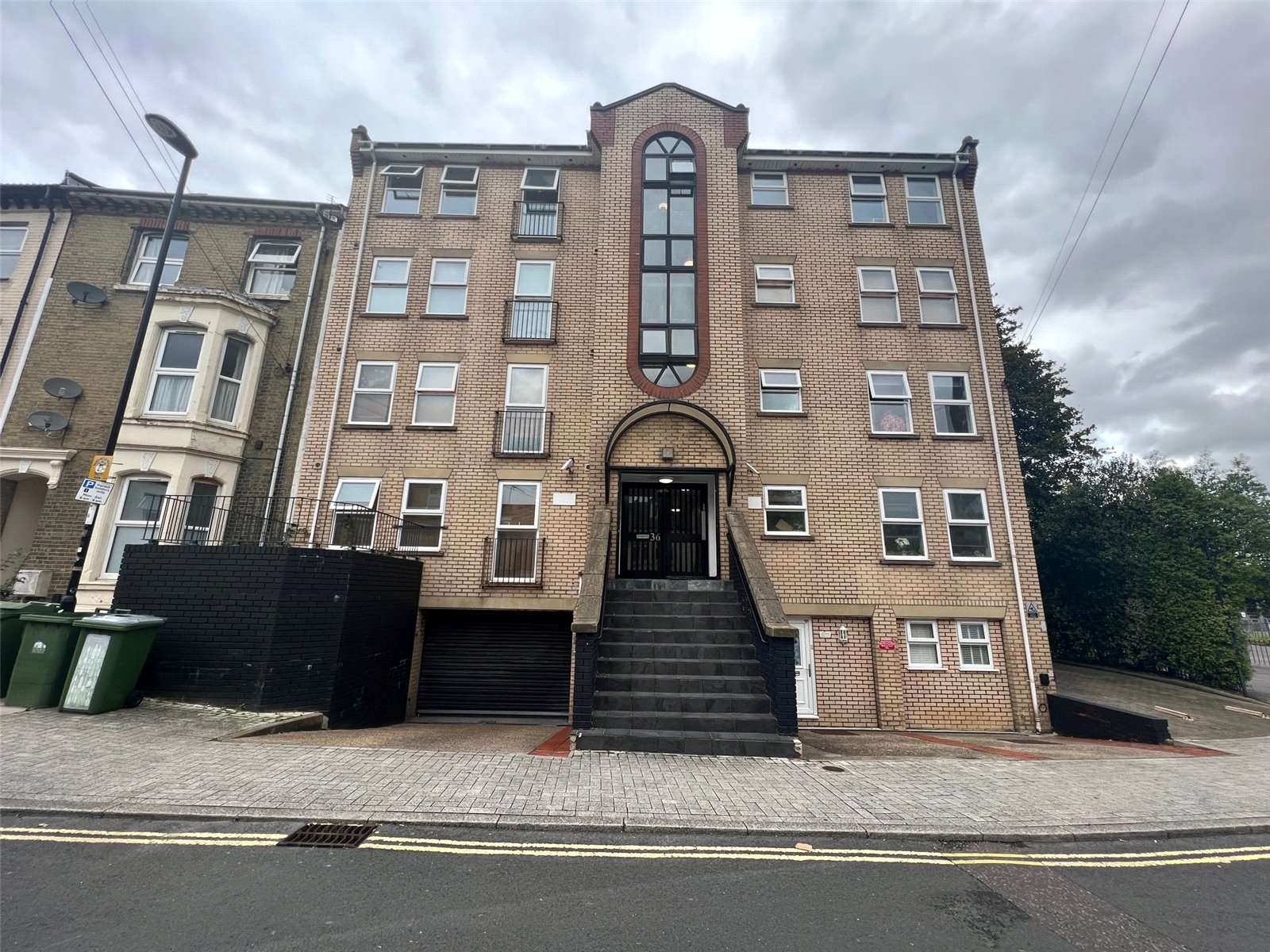 1 bedroom apartment to rent
