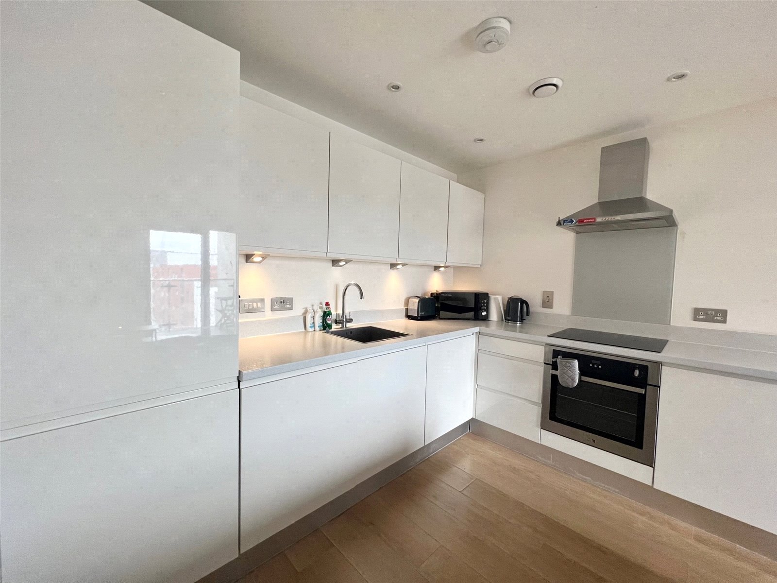 2 bedroom apartment to rent