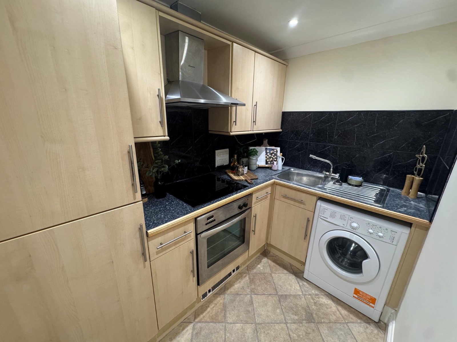 3 bedroom apartment to rent
