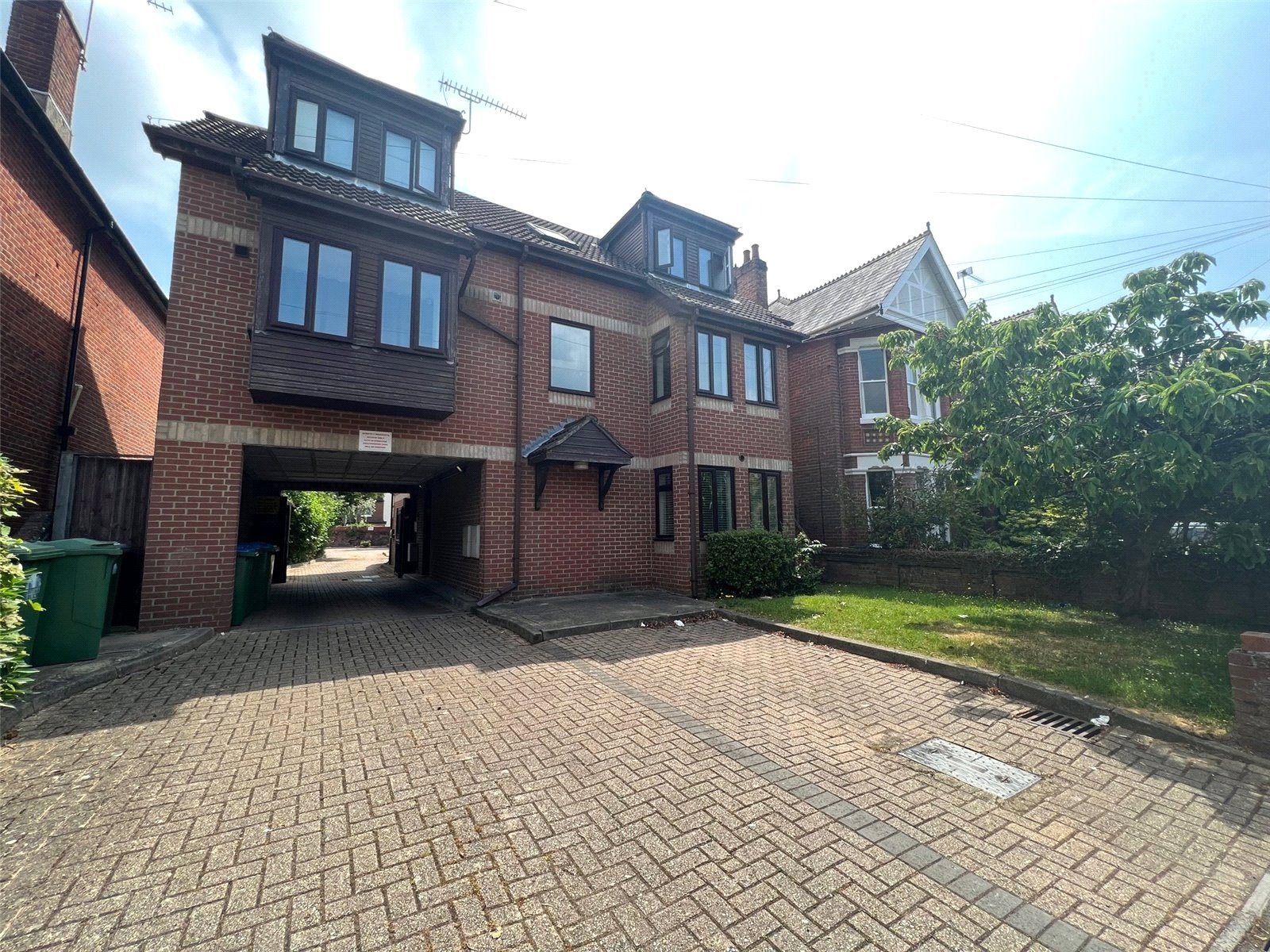 1 bedroom apartment to rent