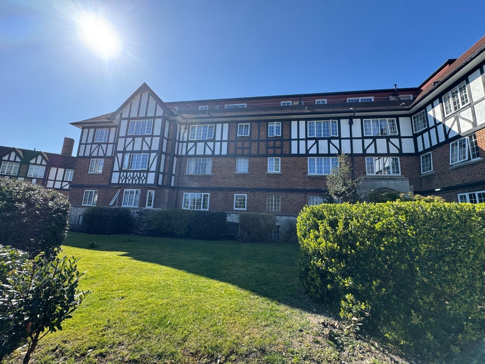 2 bedroom apartment to rent