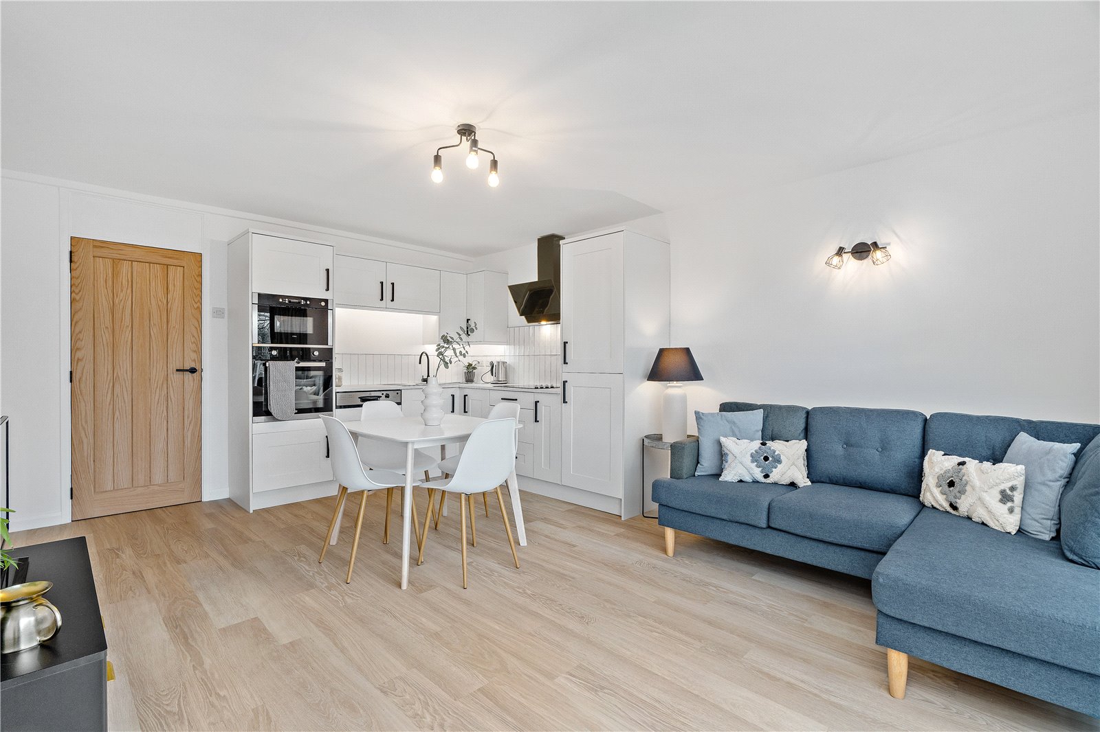 2 bedroom apartment to rent