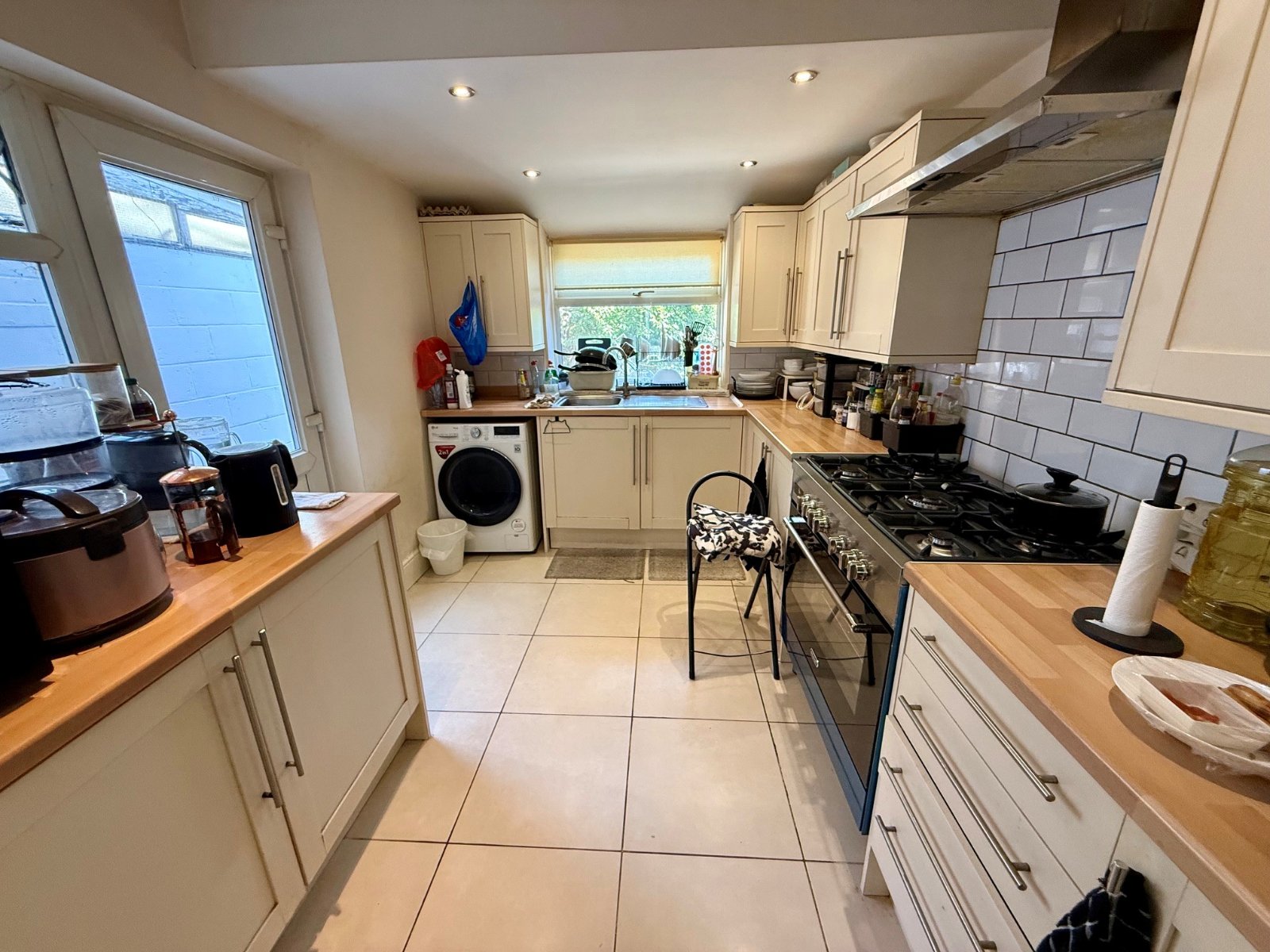 3 bedroom  terraced house to rent