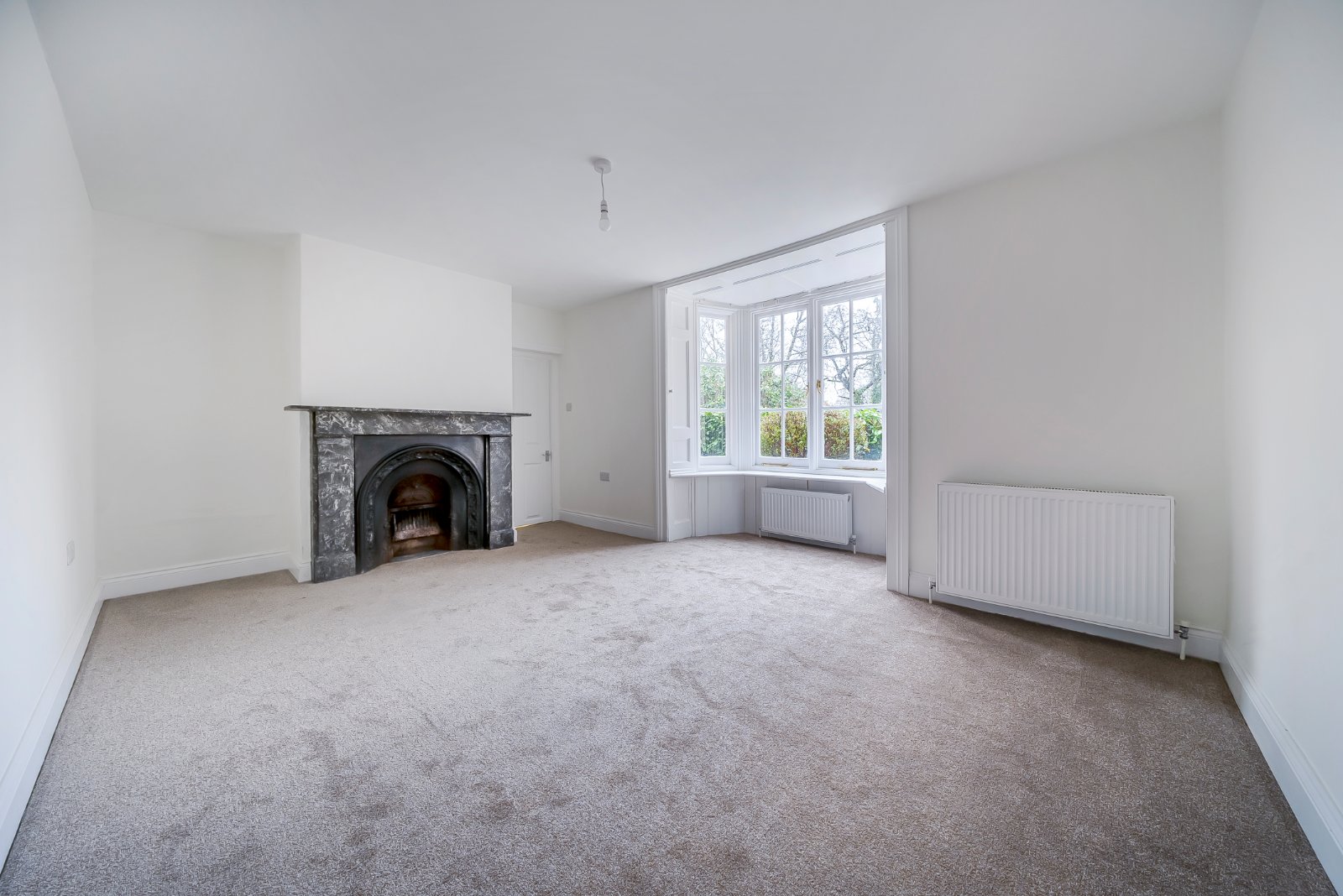 4 bedroom terraced house to rent